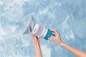 Bestway SolarGlow LED kemikaliedispenser med 4-färgad belysning-5