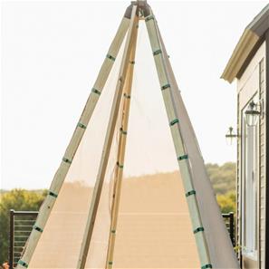 Bijou Build Haven – en mysig koja i tipi-stil och ett upphängningsstativ-2