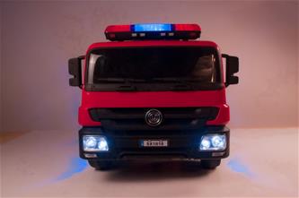 Brandbil Elbil till Barn 12V m/2.4G, Gummidäck, hjälm, vattenpistol, etc.-8