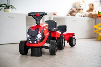 Case IH Gå-Traktor med Trailer och verktyg-9