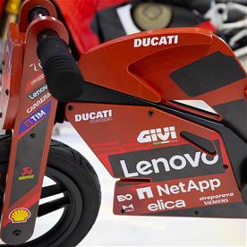  Ducati Desmo GP25 Springcykel / Balans Cykel-5
