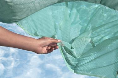 Everluxe lyxig  badpoolnudel och solstol i tyg-3