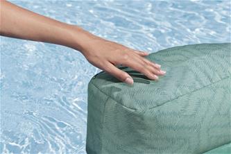 Everluxe lyxig  badpoolnudel och solstol i tyg-4