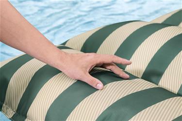 Everluxe lyxig poolmadrass i tyg med bärhandtag-5