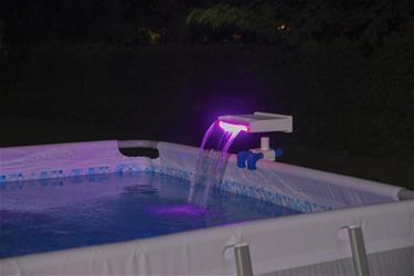 Flowclear Lugnande LED-vattenfall till Pool-10