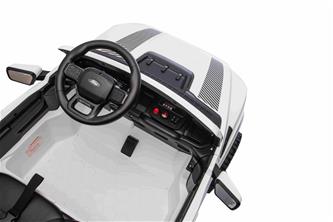 Ford Ranger Raptor Elbil för barn 21,6V med lädersäte, 2.4G RC VIT-9