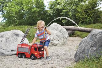 GIGA TRUCKS brannbil til å sitte på-2