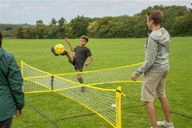 Kickmaster Fotbollstennis set, upp till 4 spelare-2
