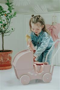 Krea Dockvagn i trä, Rosa-3