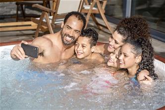  Lay-Z Spa 180 x 66 cm Helsinki Smart AirJet 7 Spabad-4