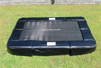 MCU-Sport Inground Nedgrävd Studsmatta 213 x 153 cm