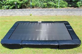 MCU-Sport Inground Nedgrävd Studsmatta 305 x 213 cm