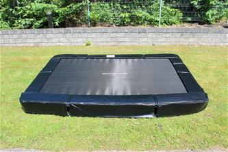 MCU-Sport Inground Nedgrävd Studsmatta 305 x 213 cm-2