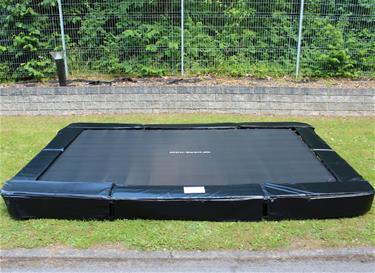 MCU-Sport Inground Nedgrävd Studsmatta 366 x 244 cm