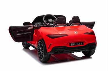 Mercedes-Benz AMG SL63 Elbil för barn med 4 x Motor, 2,4G RC, gummihjul Röd-8