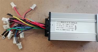 Styrenhet till Renegade Brushless 1200 W 48 V