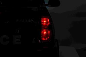 Toyota Hilux Elbil för barn 12v m/gummihjul + lädersäte + 2.4G-7